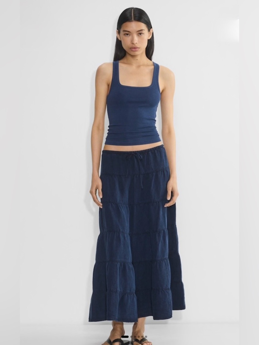 Aritzia Wilfred Bouquet Skirt NWT Size Small